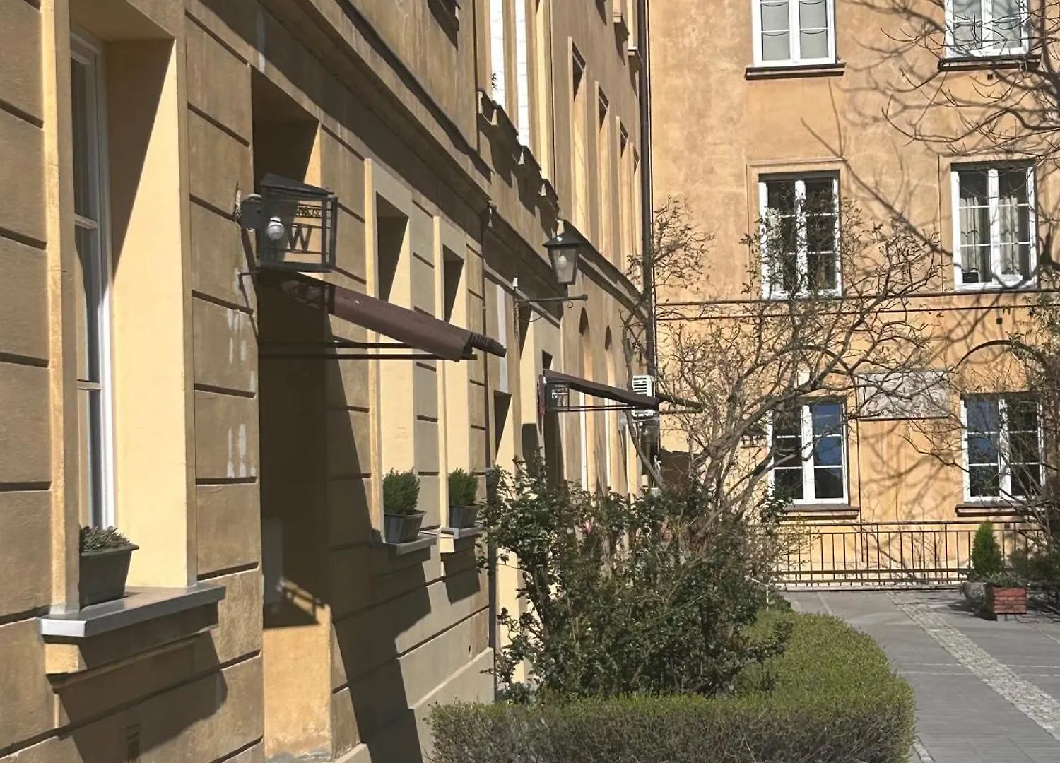 Miodowa Old Town Residence, Historic Royal Route Warsaw Apartment