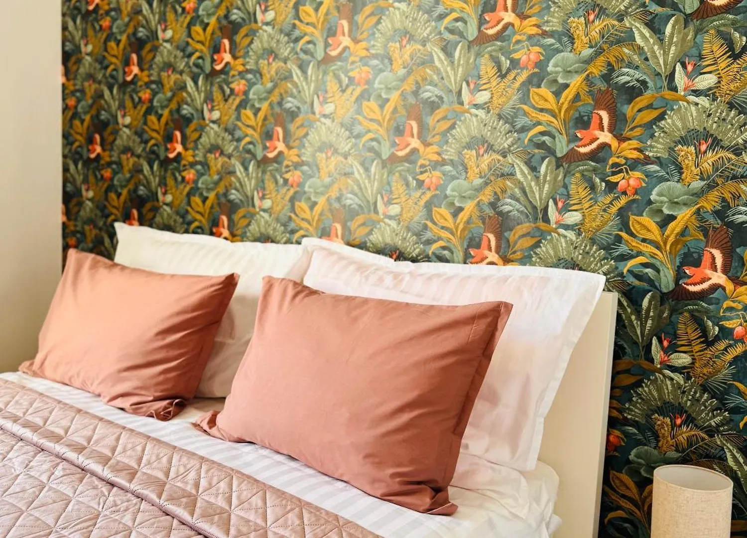 Miodowa Old Town Residence, Historic Royal Route Warsaw Apartment
