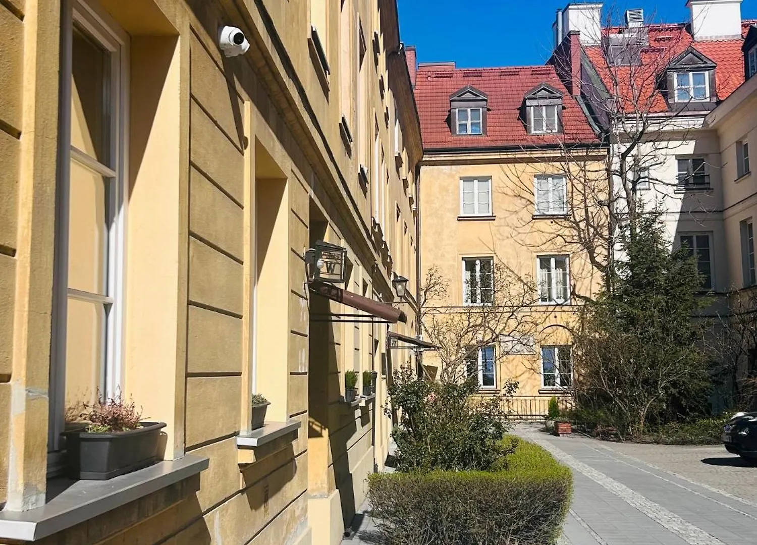 Miodowa Old Town Residence, Historic Royal Route Warsaw Poland